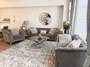 Luxurious Modern 3-Bedroom Townhouse in Vaughan. - Image 2
