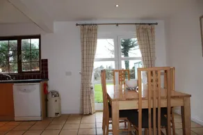 Kenmare 3 Bed House - Image 4