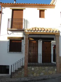 Apartamentos Sierra de Segura - Image 2
