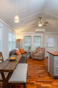 Quiet Cottage Retreat - Image 5