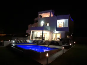 Marina View Villa - Image 2