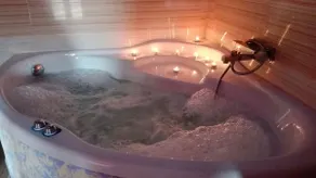 NATURE LOVE Relax y jacuzzi - Image 4