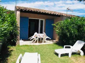 Air-conditioned rental, swimming pool, fenced garden, dogs accepted, parking - Image 2