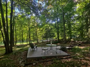 Relaxing 5 bedroom retreat in the woods- Enjoy! - Image 5