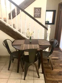 IDEAL Location, Walk Everywhere, Dog Friendly - Image 4