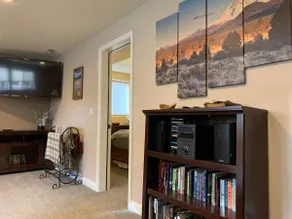 Happy Valley Hideaway - Newly Remodeled - Image 5