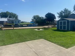 Waterfront Cottage w/ boat dock - Image 4