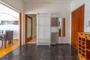 The HostMaster Cozy Central Apartment - Image 3