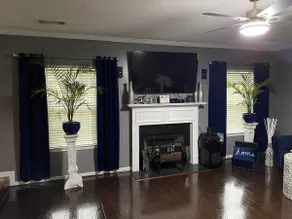 Beautiful Brick Home W/2018 MACAN Porsche Rental - Image 5