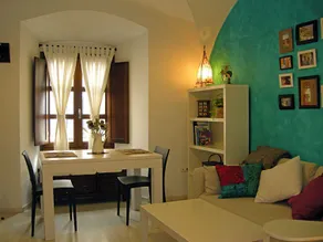 Villalobos Apartment - Image 2
