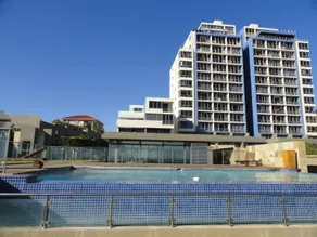 Infinity Self Catering Beachfront Apartment 302 - Image 5