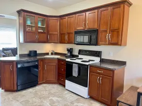 275 N 2nd St - The Red Brick Lower - Image 3