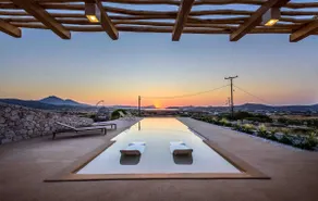 Milos Retreat Fusion - Image 3