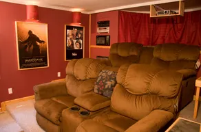 Sweet Retreat: Theater, Pool/Ping-Pong, Quiet! - Image 3