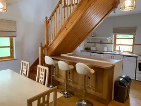 Countryside Hideaway- private modern & spacious - Image 2