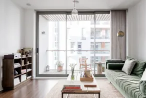 Luxury design-led apartment in Titanic Quarter - Image 3