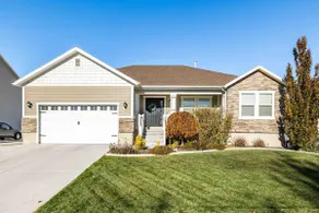 6 Bedroom Rambler Near UVU, BYU, & Golf Course - Image 3
