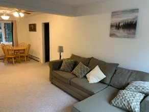 Quiet homey apartment - Image 4