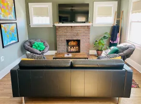 Cozy Casa - Downtown by Beautiful Park & Riverwalk - Image 2