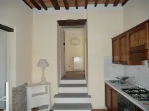 BARGA Old Town - Bright House with Garden - Image 4