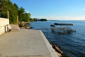 Lake Champlain Waterfront Apartment Rental - Image 5