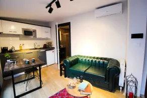 eRa Suite4 TAKSIM ✔️ Near the Seaside and Tram St. - Image 5
