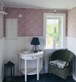 Småland cottage near Kosta - Image 5