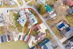 Indian Lake Waterfront Home & Boathouse - Boat Rental Available - Sleeps 16 - Image 5