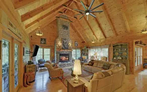 Lazy Bear Lodge: Getaways, WineTours, Bridal Parties, Reunions, Corporate Retreat - Image 4