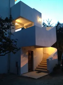 air-conditioned apartment with sea-view terrace - Image 4