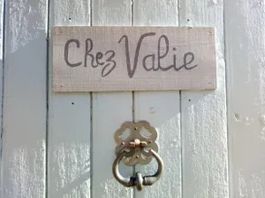 At Valie's, ground floor - Image 4