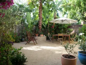 Stylish 2 BR, 2 Bath, Private Back Yard Apartment - Image 2