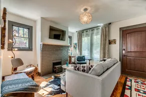 Nashville Style~ 10 min from Downtown & Music Row! - Image 2