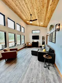 Beautiful Bungalow Next to Custer State Park - Image 3