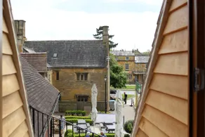 Hilltop View, Broadway - Image 3