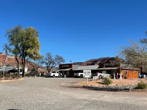APT 1 · APT 1 Crazy Horse RV Resort - Image 4
