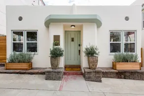 La Giardino, a Stylish Mediterranean Bungalow - Image 2