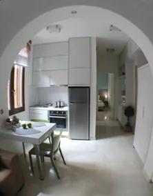 Myron Suite Old Town - Image 3