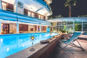 Deluxe Two-bedroom apartment with pool (4-6 pax.) - Image 2