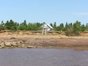 Oceanfront cottage - Image 2