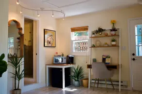 Stunning Gem in the Heart of Asheville - Image 4