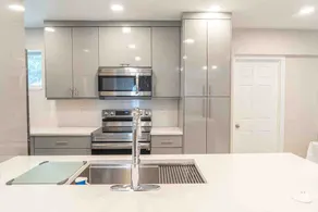 HARD ROCK 4BED near Stadium Beach Aventura & More - Image 3