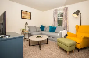 Village Cottage-Walk to Downtown/Rail Trail - Image 2
