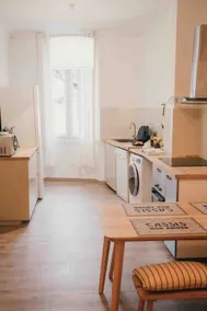 Cassis Center • Port 1 min away • 2 bedrooms • Parking - Image 5