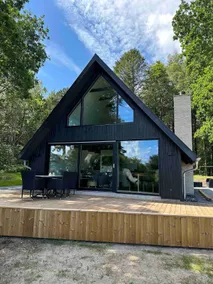 Beautiful cottage in peaceful area & ocean view - Image 3