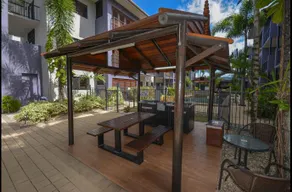 Just Renovated 1 Bed Room in Center of Cairns - Image 5