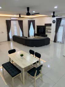 Coco Homestay Kluang @ 16pax - Image 4