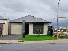 Spectacular 3 Bedroom, 2 Bathroom Home. - Image 2