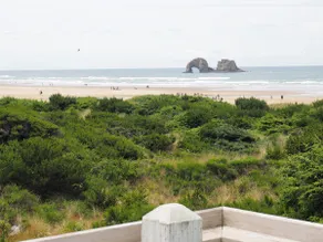 Seas the day, a beachfront home - Image 2