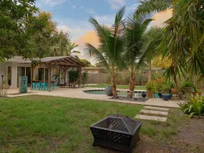 Private Siesta Beach House Oasis with Heated Pool. - Image 2